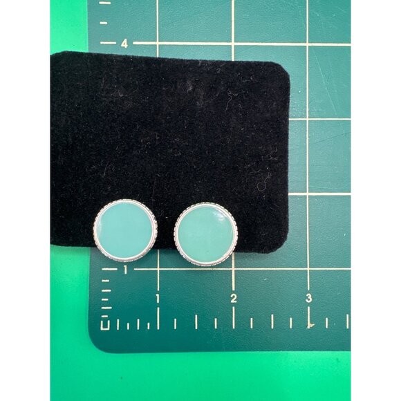 Vintage Silver Tone Clip-On Earrings With Jade-Like Center - Picture 5 of 5